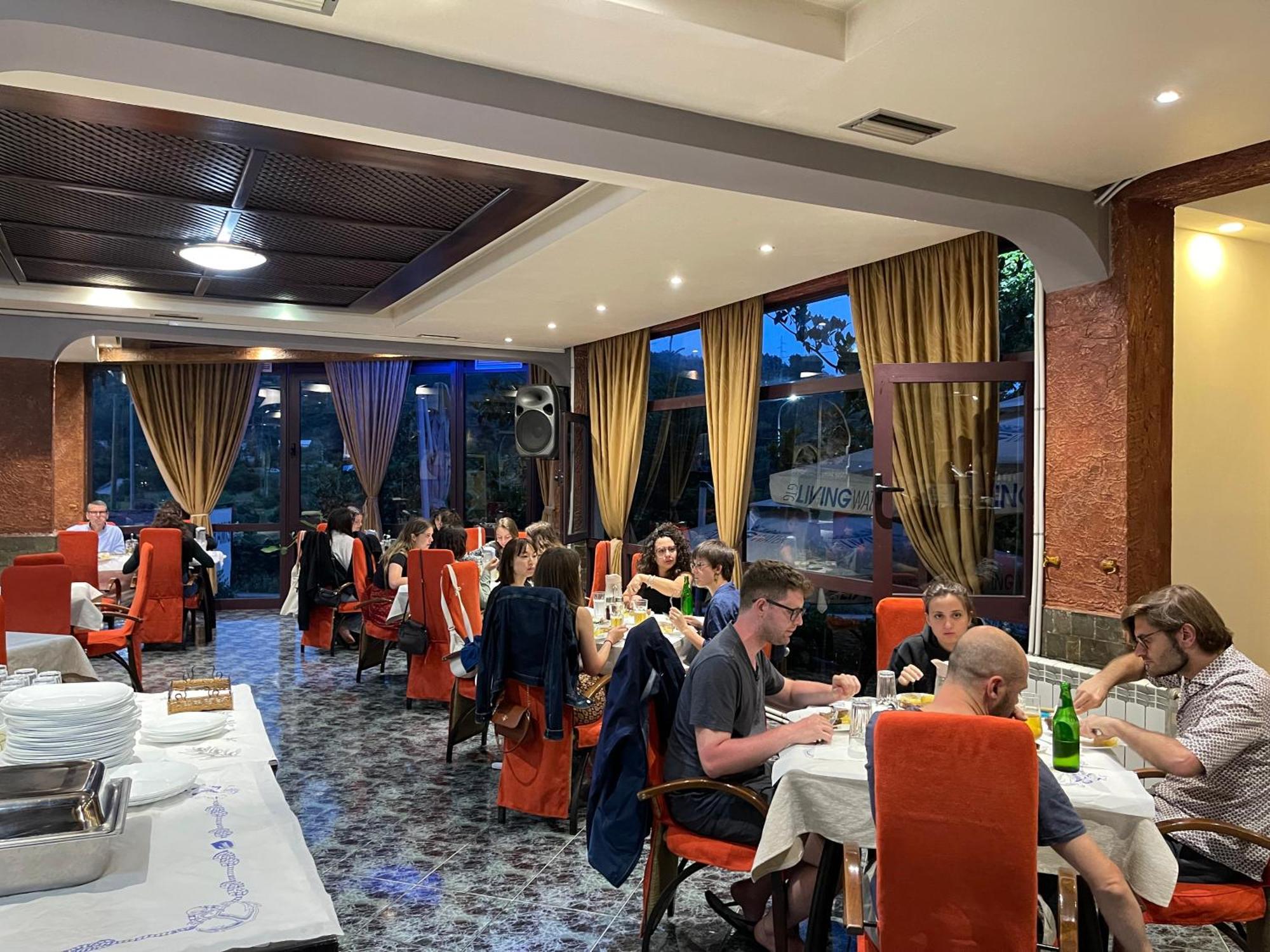 Përmet Ramis Hotel & Outdoor Sports Center מראה חיצוני תמונה