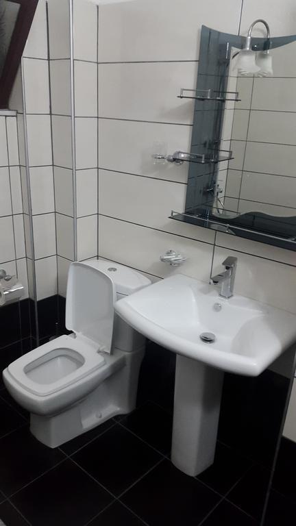 Përmet Ramis Hotel & Outdoor Sports Center מראה חיצוני תמונה